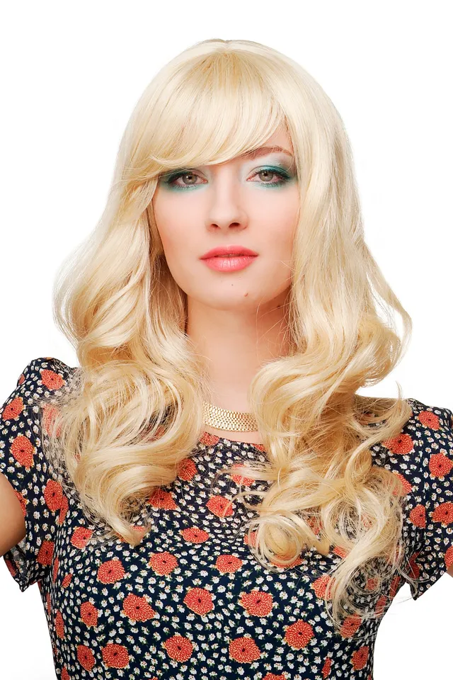 wig-me-up-cm-348-24b-613-damenper-cke-gewellt-mit-pony-55-cm-mittelblond-platinb image 1