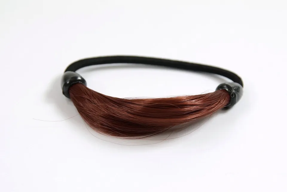 wig-me-up-nha-003b-350-haargummi-in-haaroptik-rot-kupferrot image 1