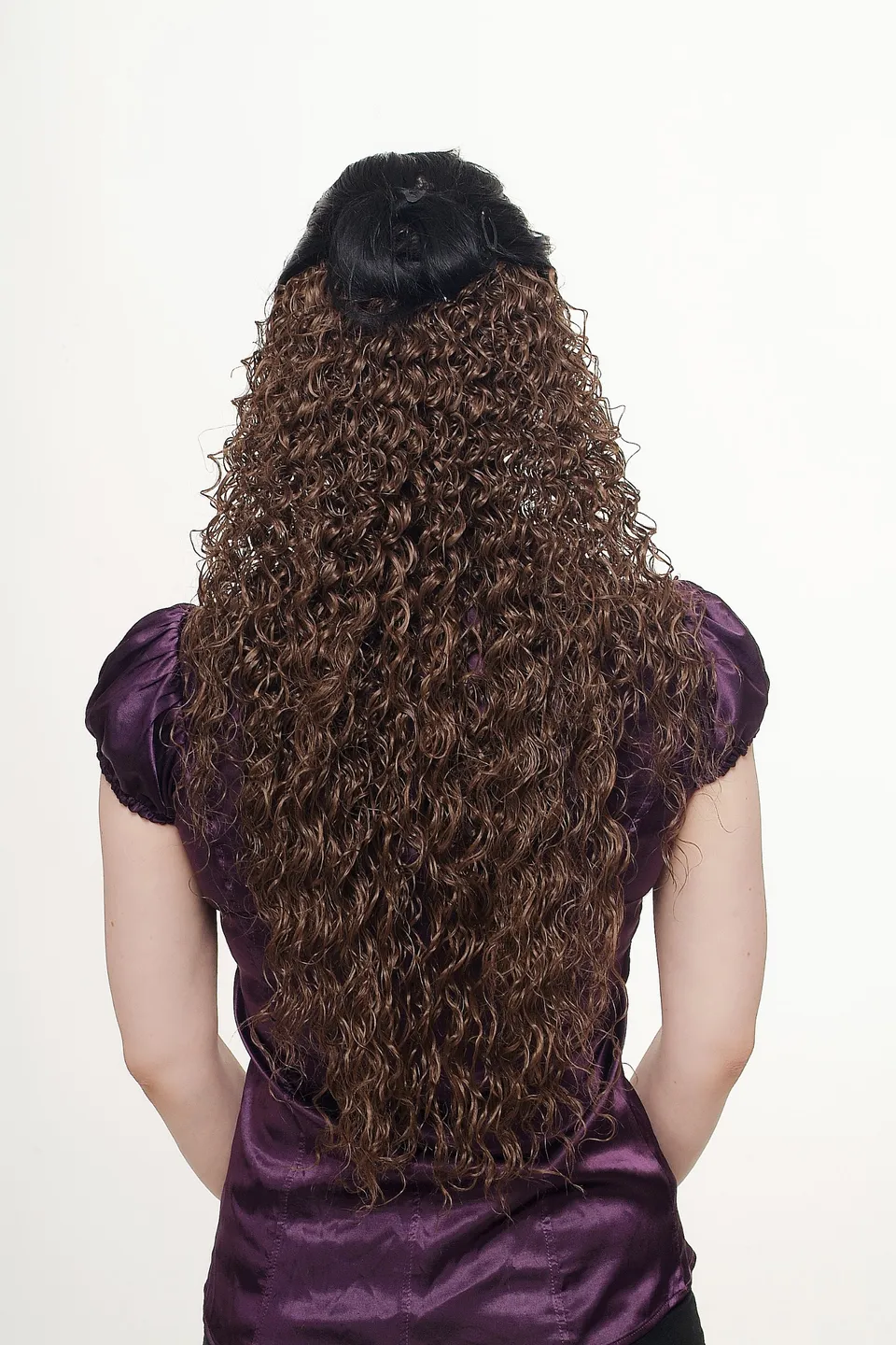 wig-me-up-h9311-10-halbper-cke-clip-in-extension-stark-gelockt-braun-60-cm image 1