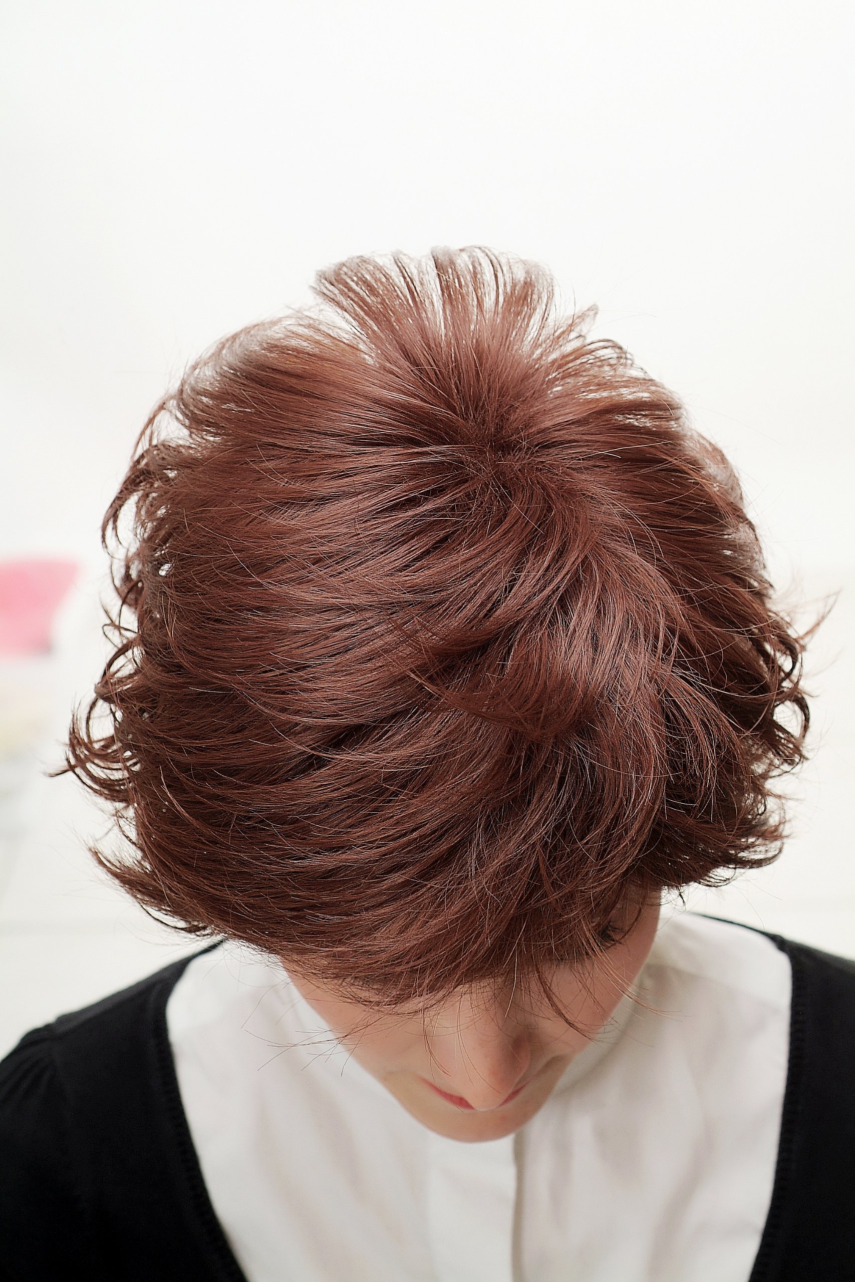 wig-me-up-h8020-2t33h30-33-per-cke-kurz-toupiert-braun-3-nuancen-25-cm image 5