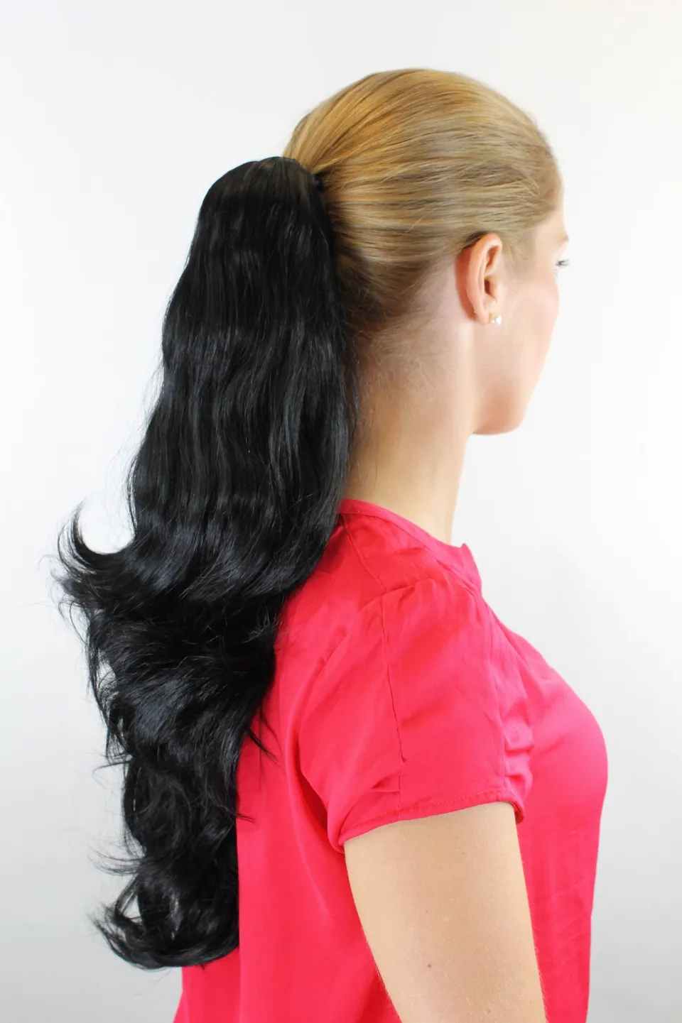 wig-me-up-sdm13045-1-zopf-haarteil-extension-55-cm-schwarz-glatt-wellig image 1