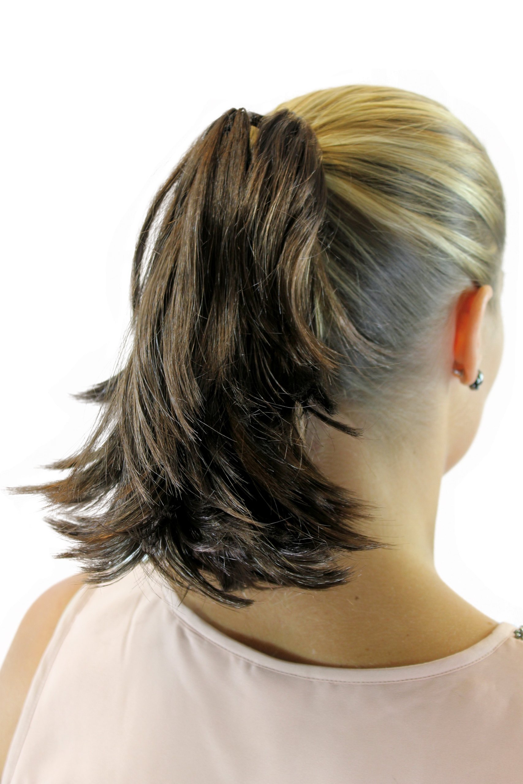 wig-me-up-lh-4002-4-haarteil-glatt-kurz-25-cm-butterfly-klammer-braun image 2