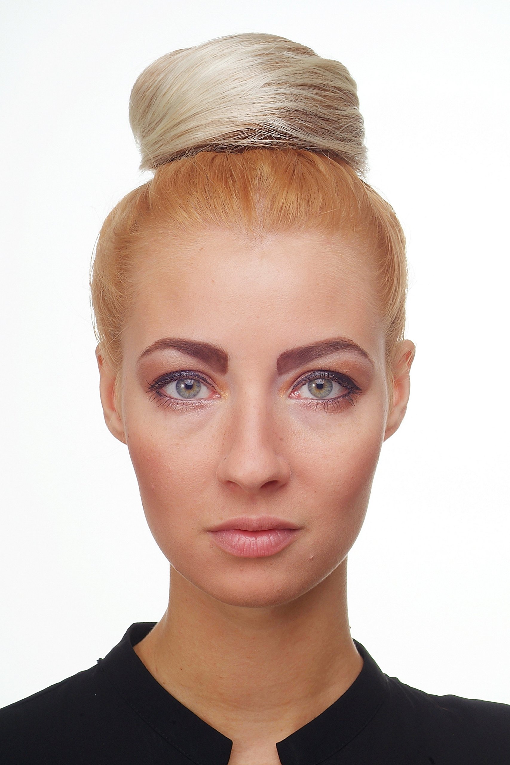 wig-me-up-nha-004d-27t613-dutt-haarteil-bun-60er-vintage-mischblond image 4
