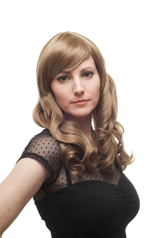 wig-me-up-3405-14-damenper-cke-lang-gelockt-dunkelblond-50-cm-mit-scheitel image 1
