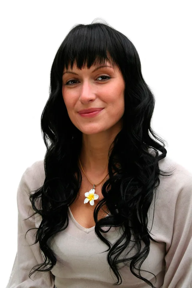 wig-me-up-6313-1b-per-cke-lang-gelockt-samtschwarz-mit-pony-ca-55-cm image 1