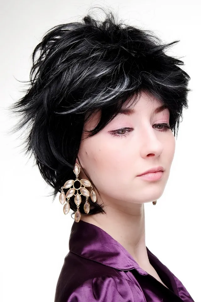 wig-me-up-sa069-1bh1001-cosplay-per-cke-kurz-wild-platin-wei-auf-schwarz-30-cm image 1