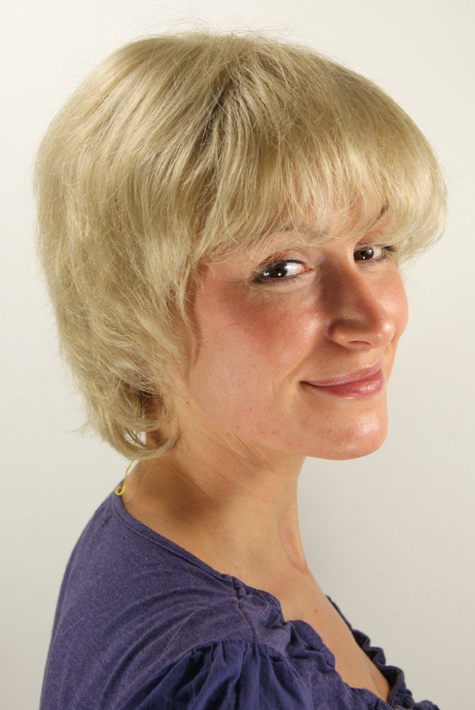 wig-me-up-26062-22tt26-kurzhaarper-cke-hellblond-fransig-25-cm image 3