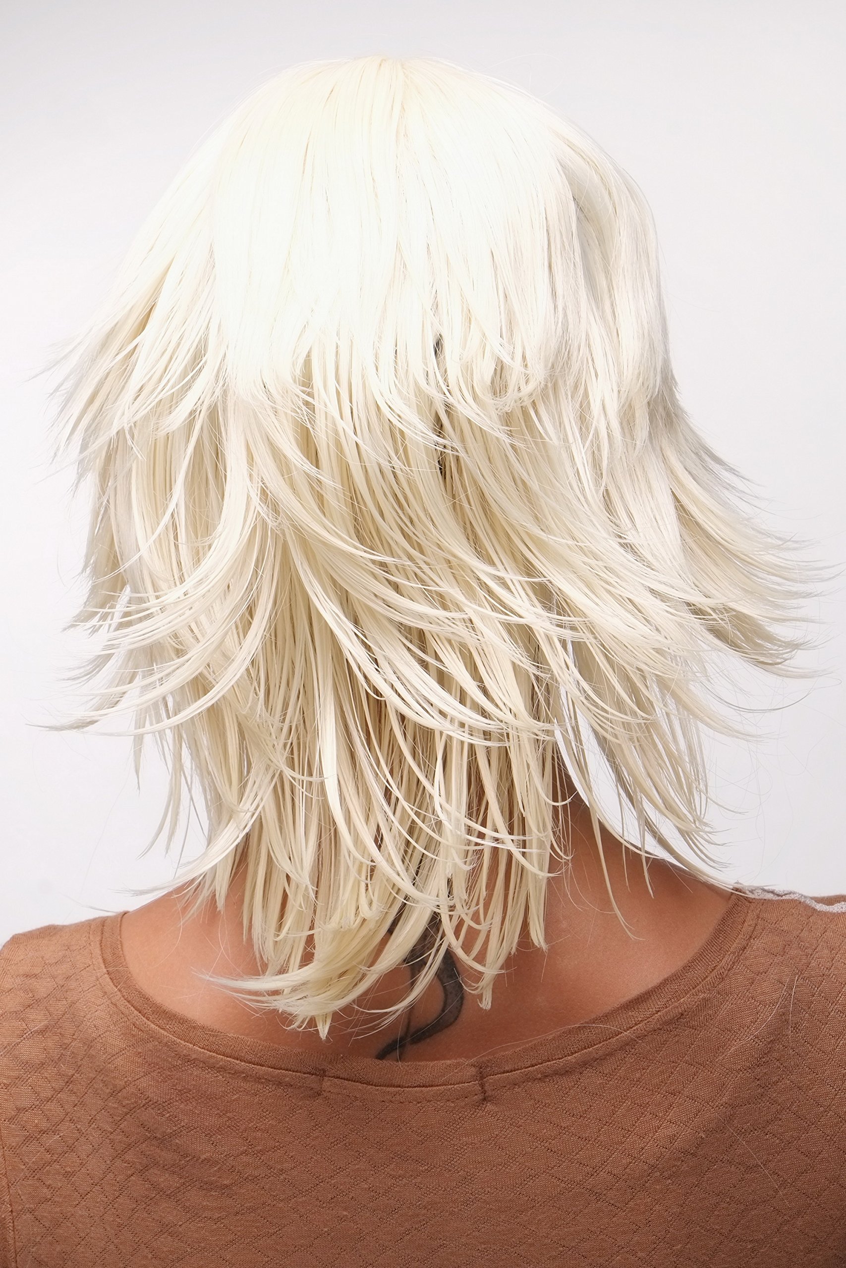 wig-me-up-8019-613-per-cke-platinblond-wetlook-halblang-35-cm image 5