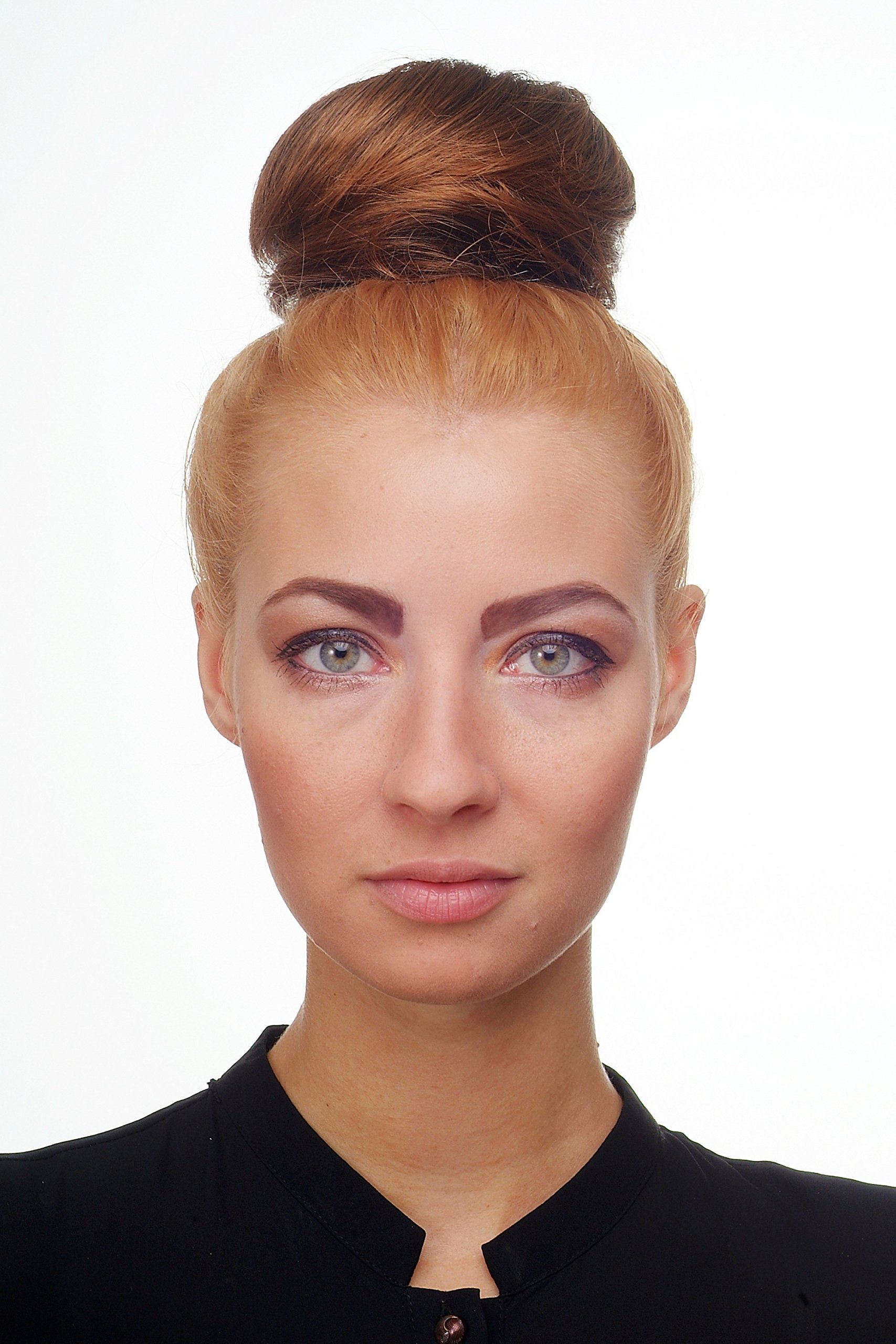 wig-me-up-dutt-haarteil-nha-004d-2t30-bun-60er-vintage-braun-rotbraun-mix image 4
