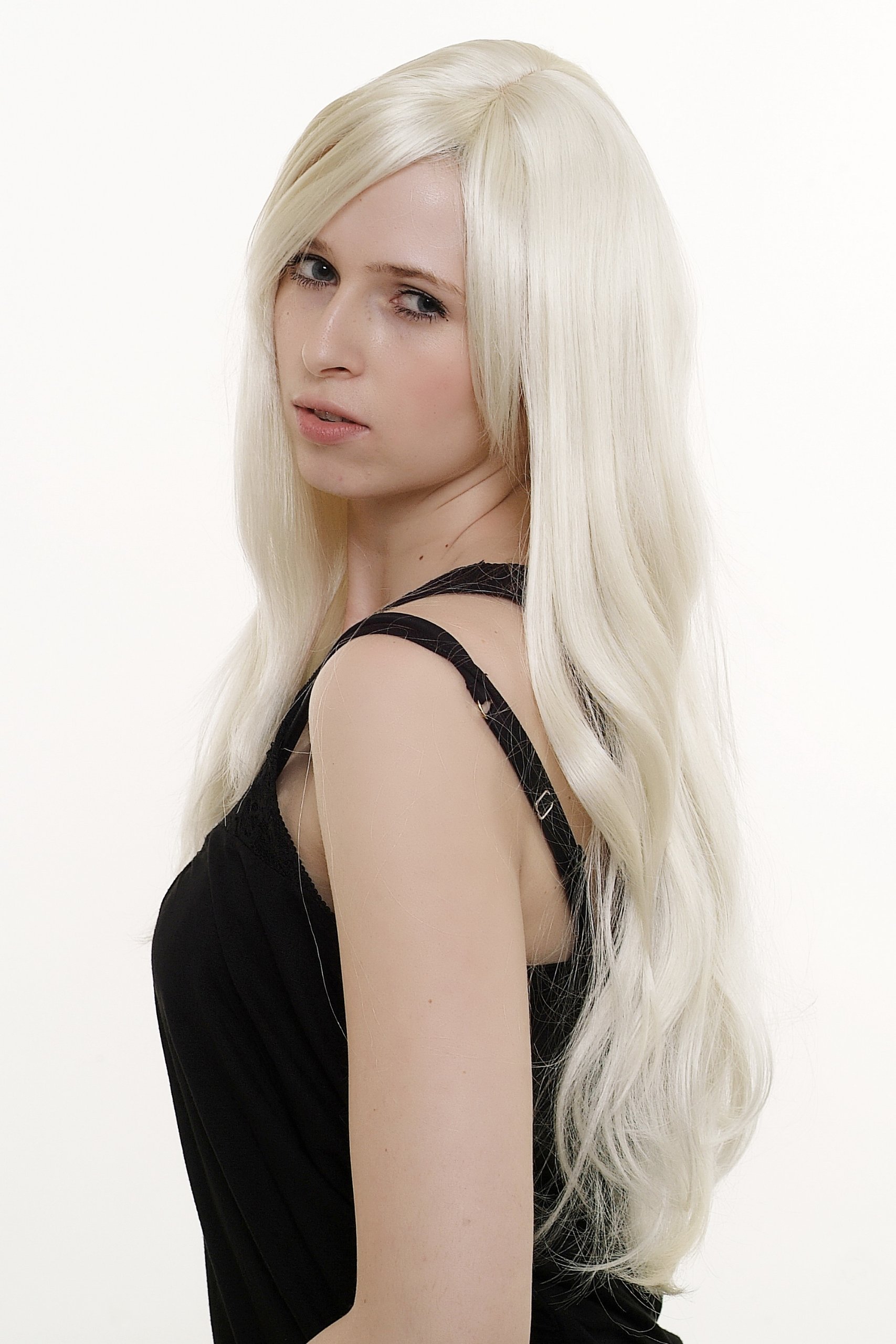 wig-me-up-3402-613-damenper-cke-sehr-lang-glatt-platinblond-seitenscheitel-65-cm image 6
