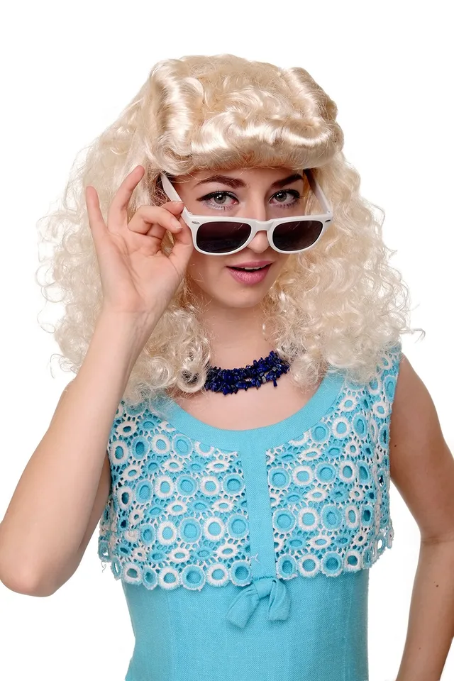 wig-me-up-wig018-p88-faschingsper-cke-rockabilly-50er-hellblond image 1