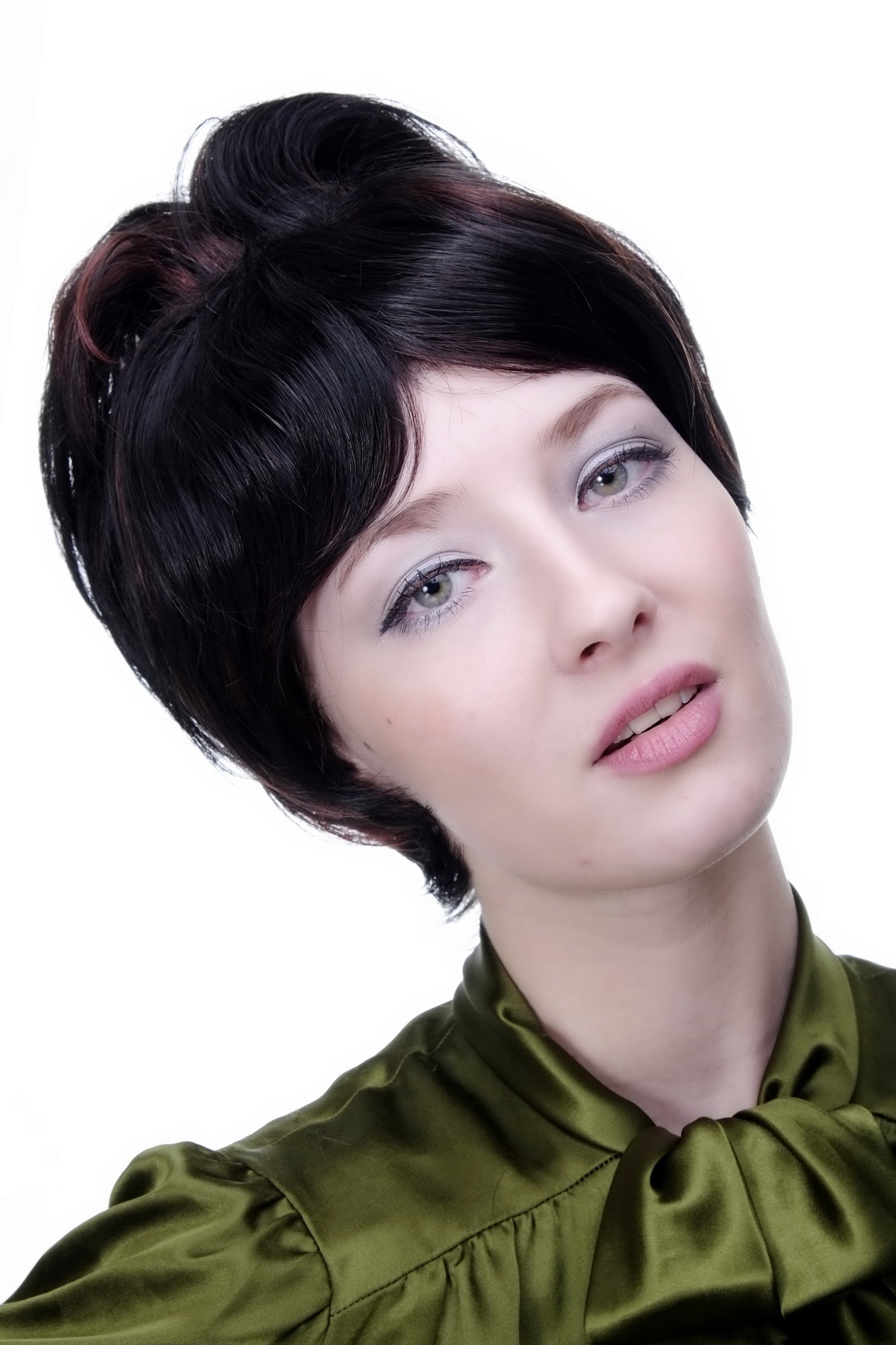 wig-me-up-per-cke-dw410-2h35-schwarz-rot-toupiert-50er-60er-look-25-cm image 1
