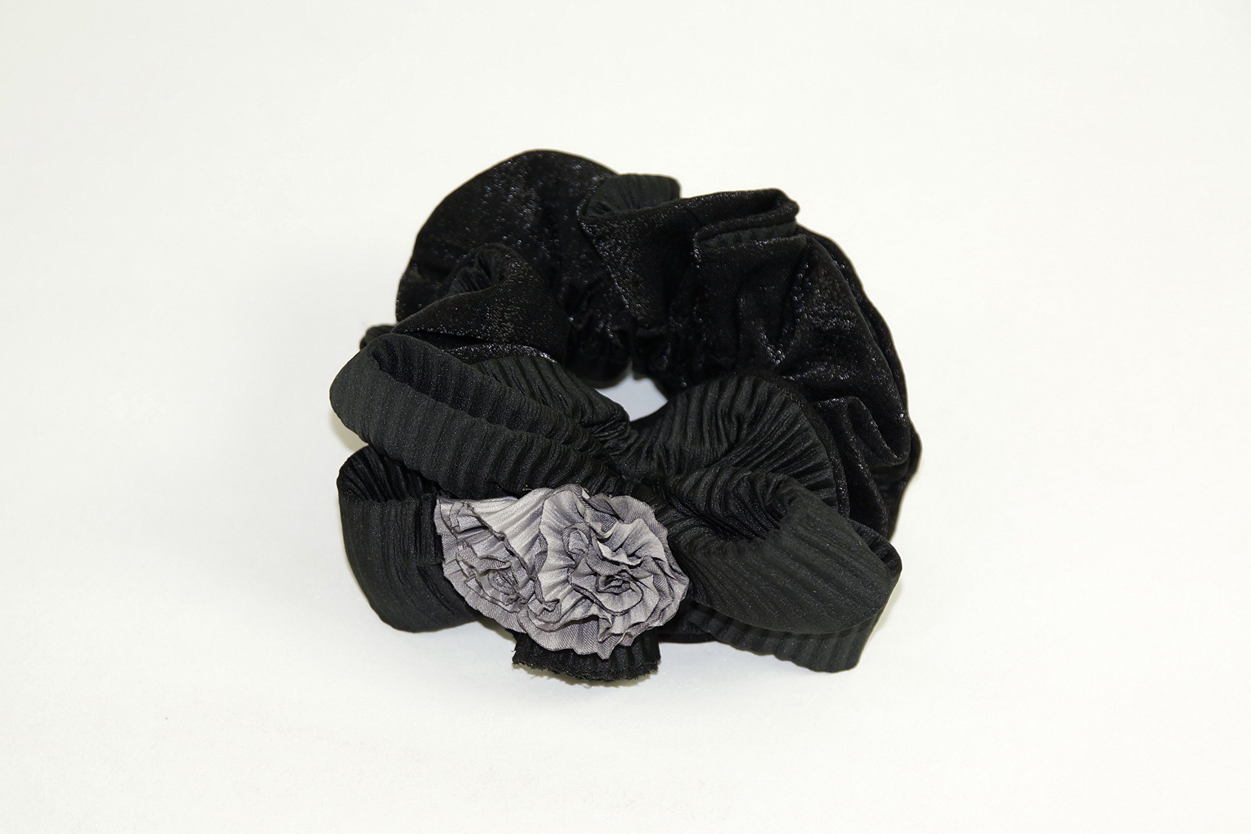 wig-me-up-z028-haarband-scrunchie-haarrosette-schwarz-mit-grauer-rose image 2