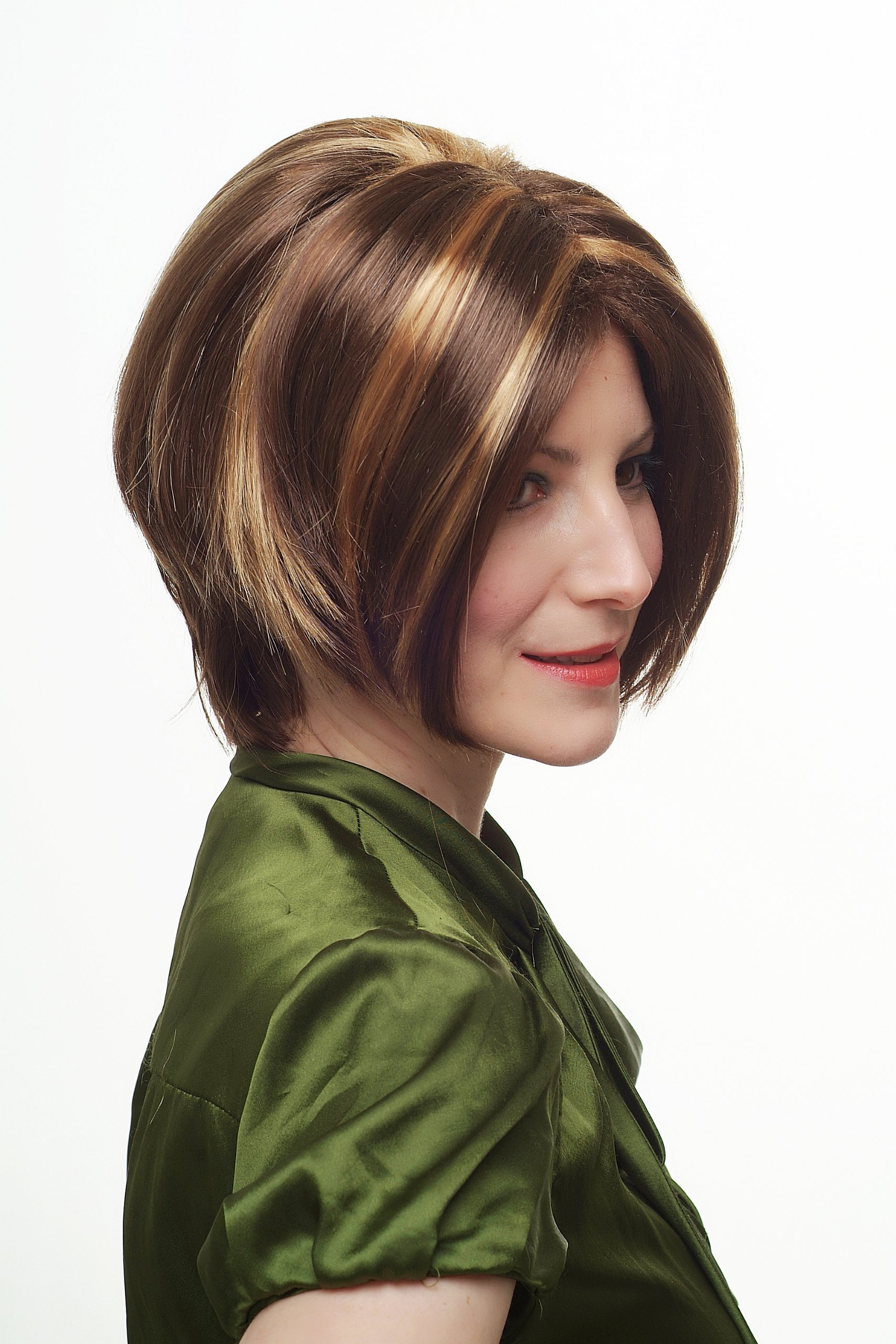 wig-me-up-7062-p6-27-kurzper-cke-braun-blond-gestr-hnt-mittelscheitel image 2