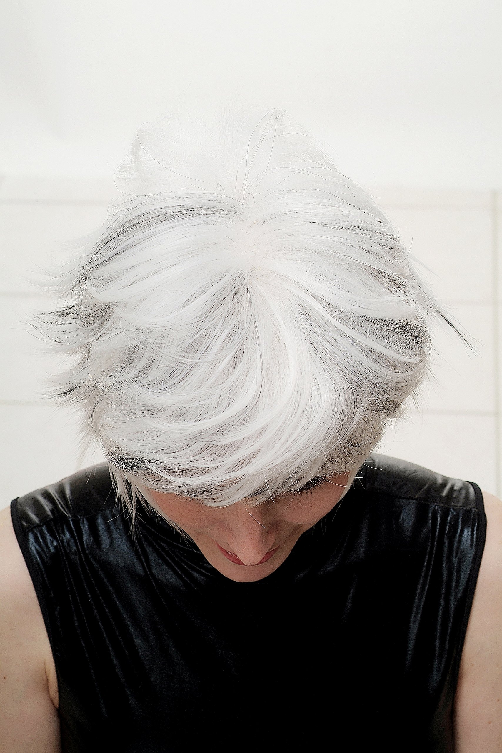 wig-me-up-sa069-1001h1b-per-cke-damen-kurz-platin-silber-wei-schwarz-30-cm image 5